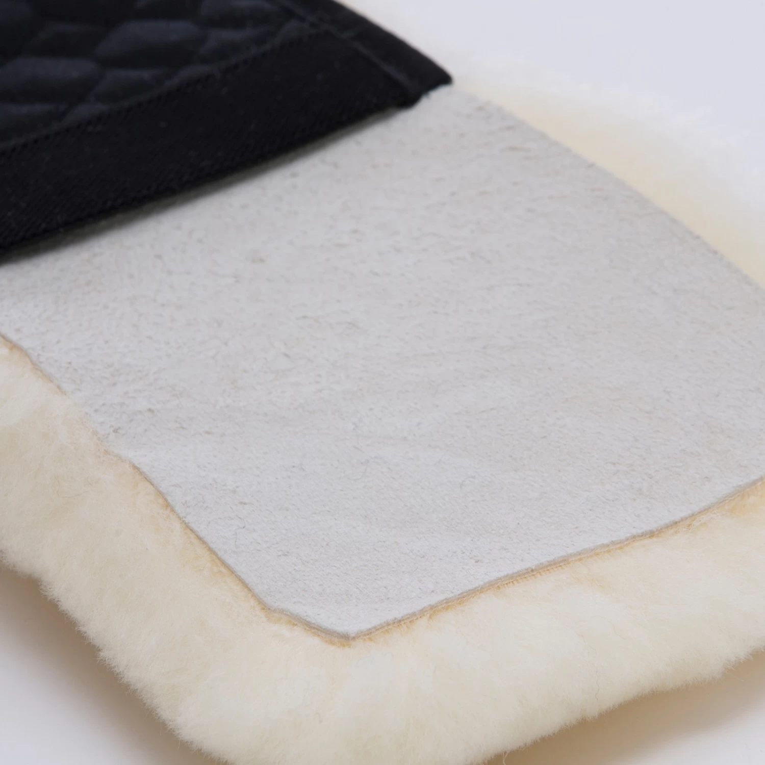 Christ Universal Girth Cover With Rubber Bands - Image 6