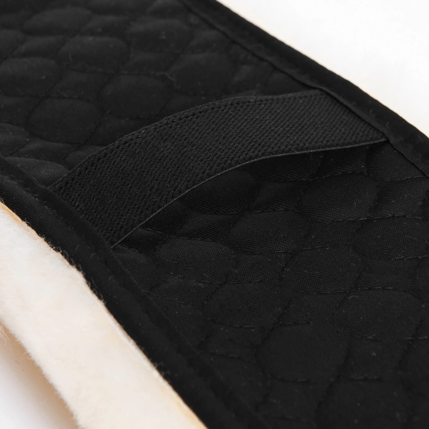 Christ Universal Girth Cover With Rubber Bands - Image 7