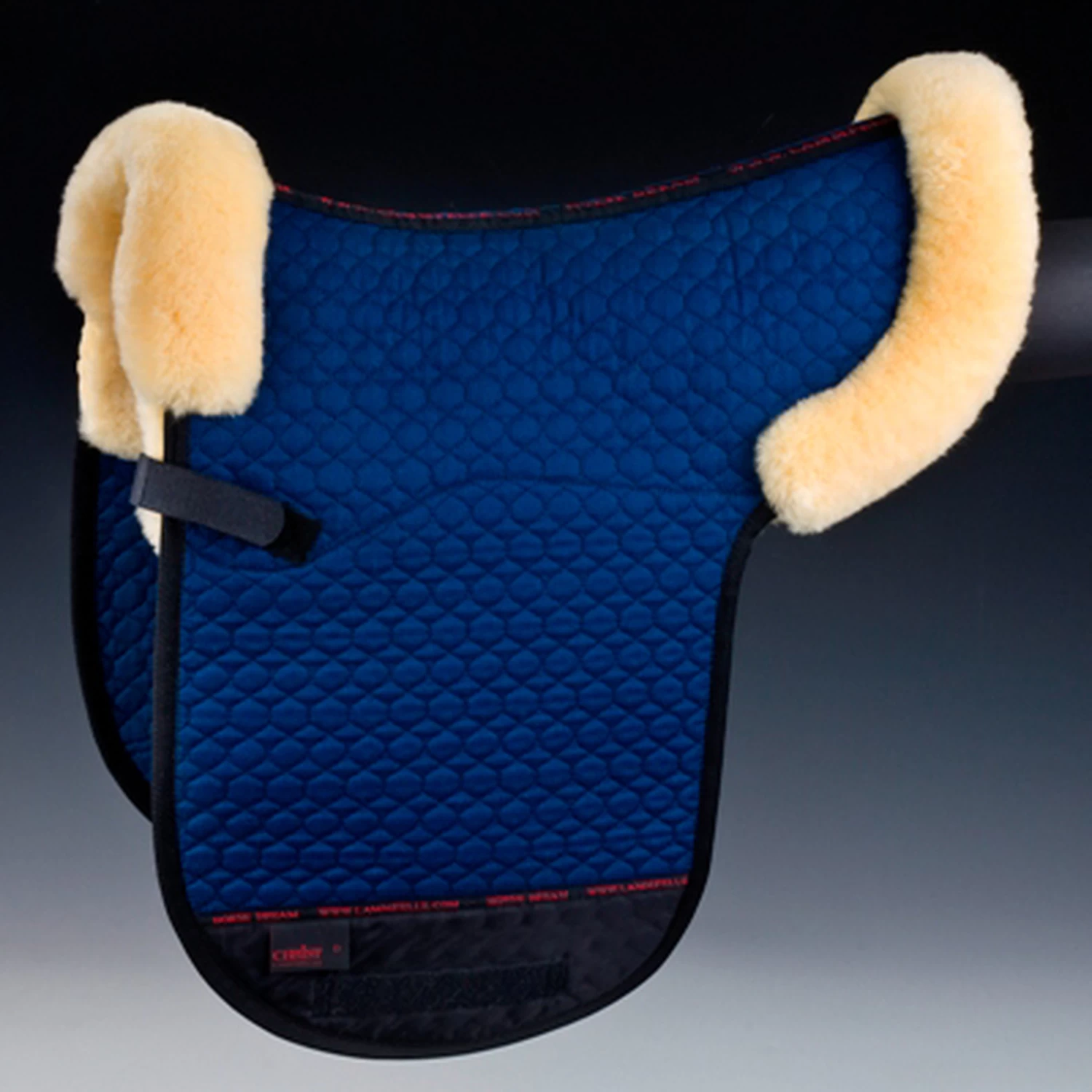 Christ Champ D 1/4 Edge Dressage Numnah - Image 4