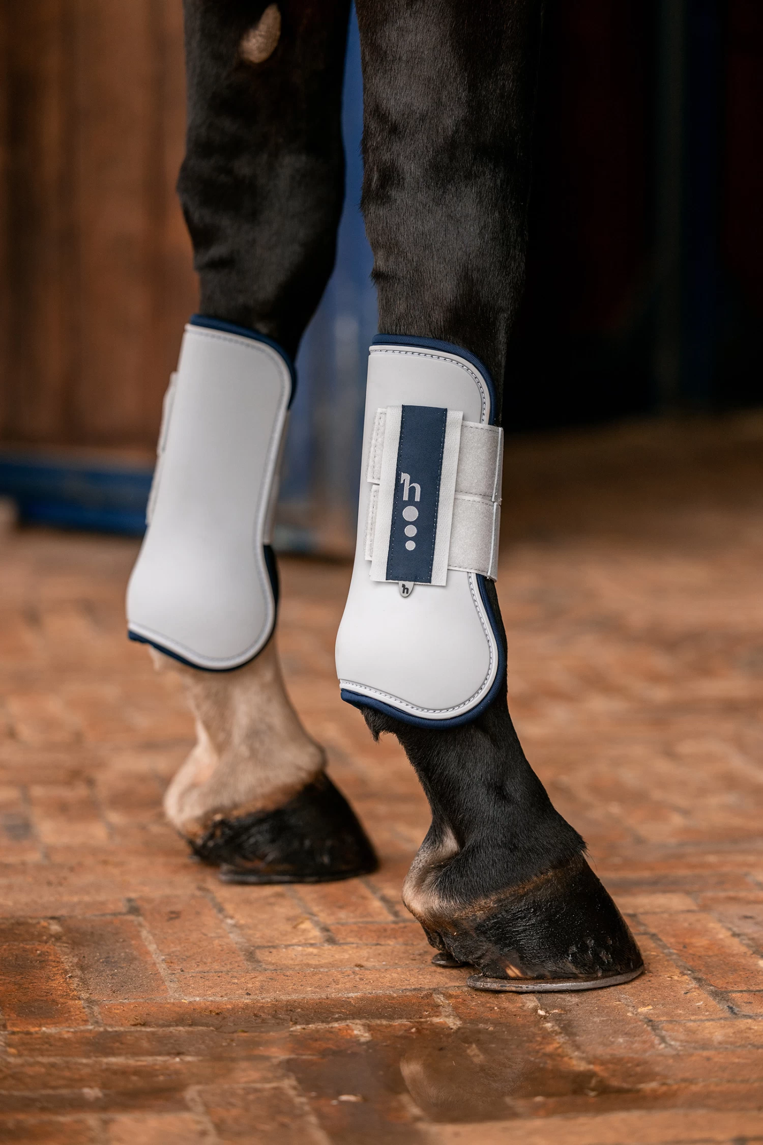 Horze Chicago 2.0 Tendon Boots - Image 14