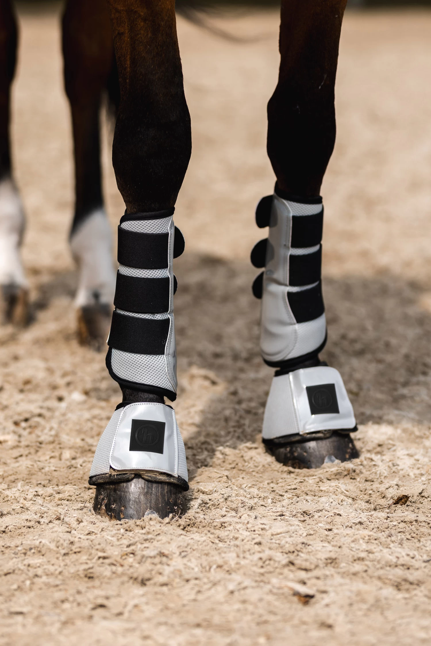 Horze Smoky Twilight Bell Boots - Image 12