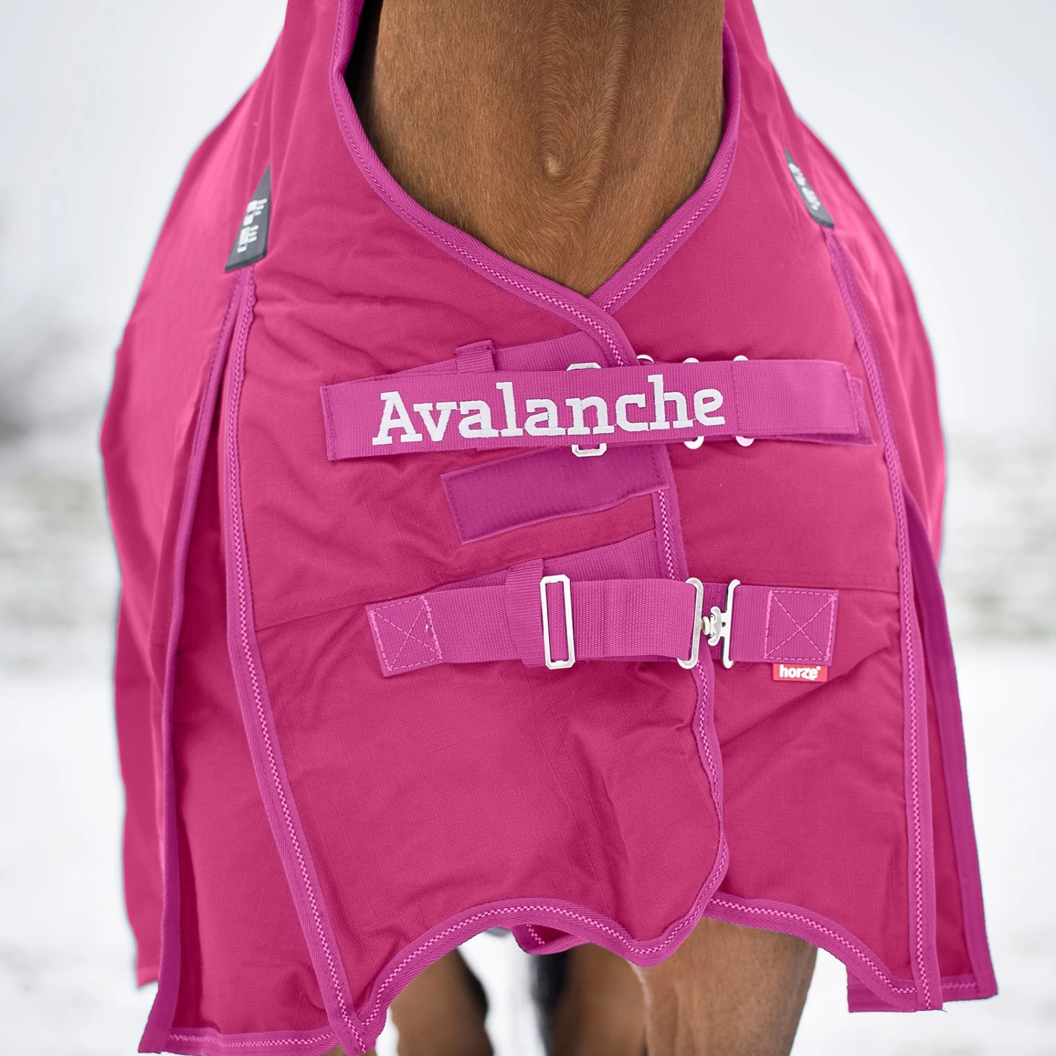 Horze Avalanche 1200D Lite Medium Turnout With Fleece - Image 10