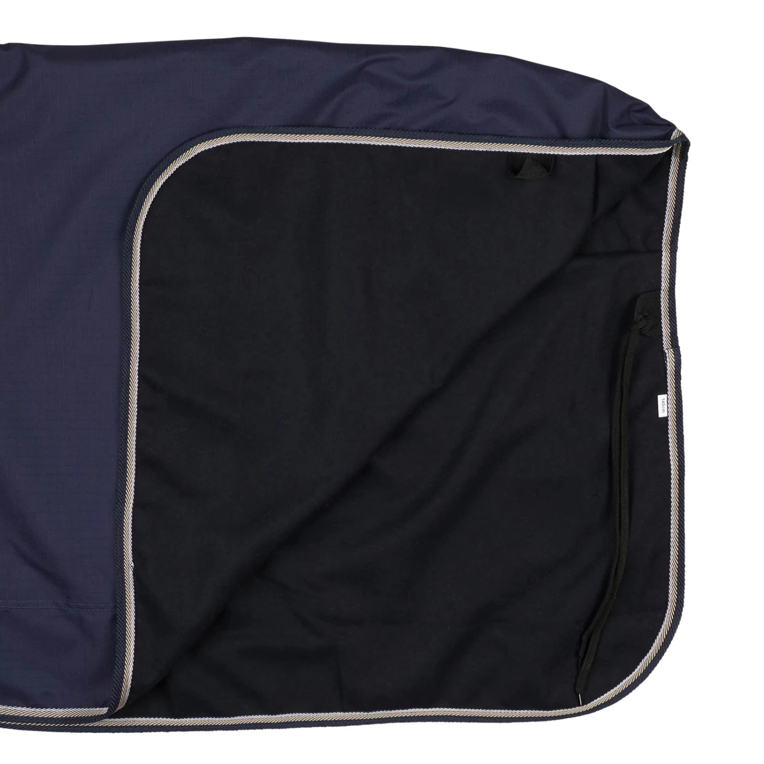 B Vertigo Lachlan 600D Rain Riding Rug With Wool Lining - Image 2