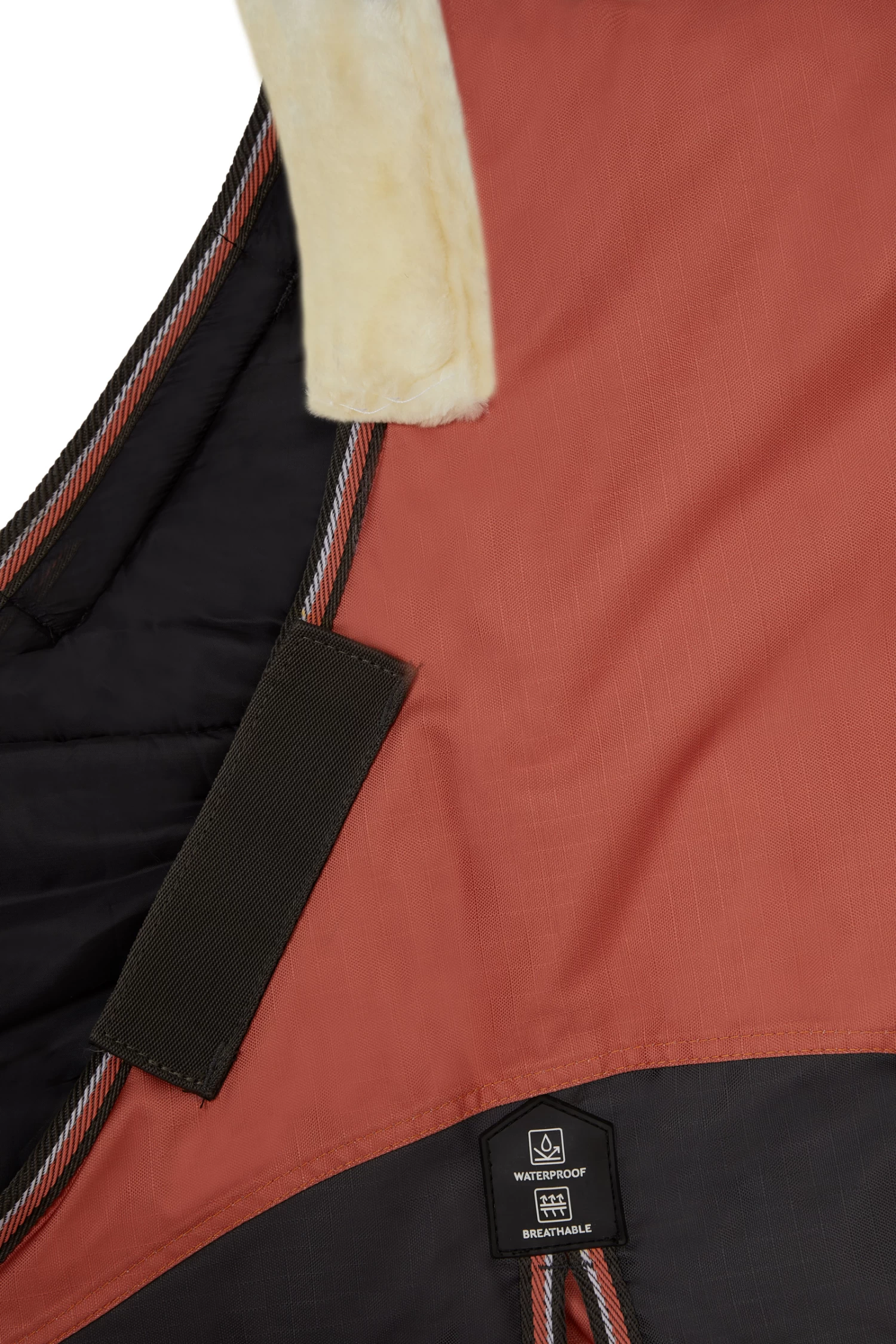 Horze Lucerne Turnout Rug, 250g - Image 3