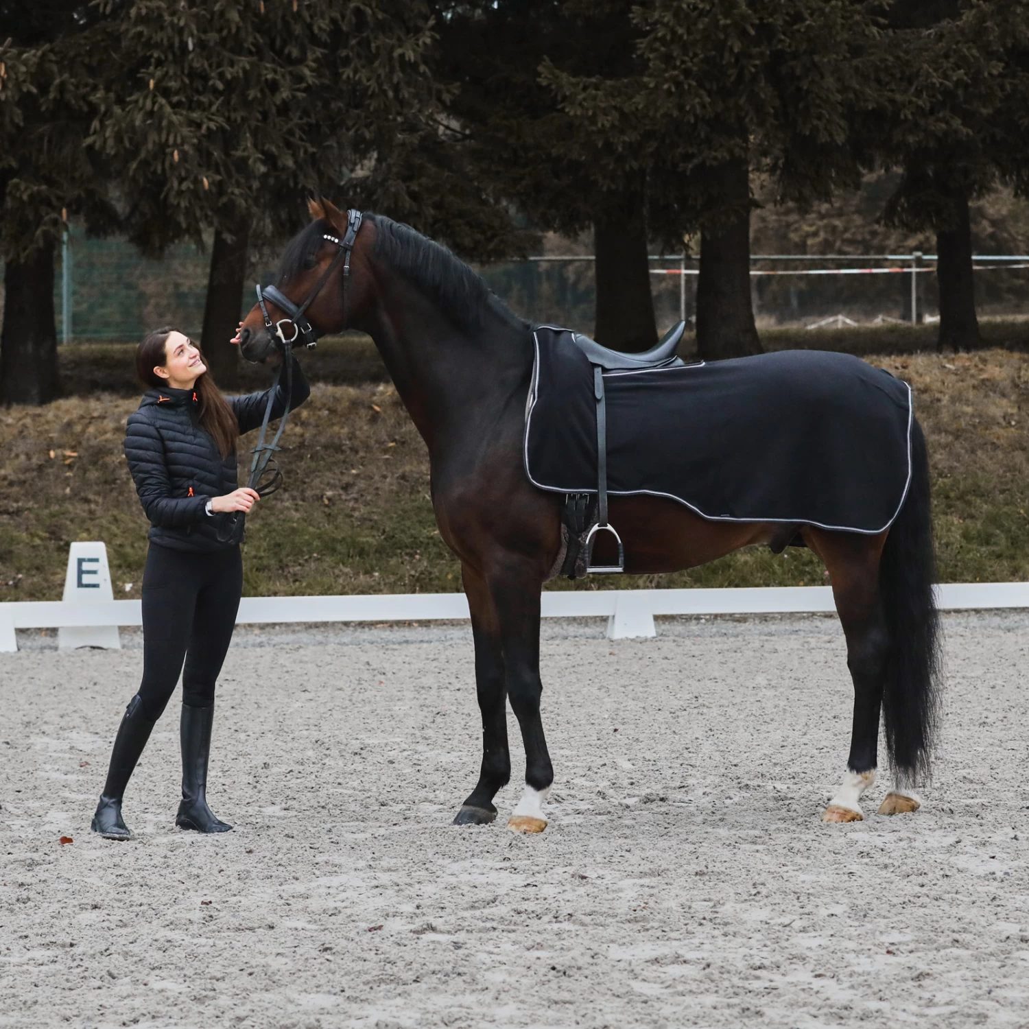 Horze Kiel Fleece Riding Rug - Image 5