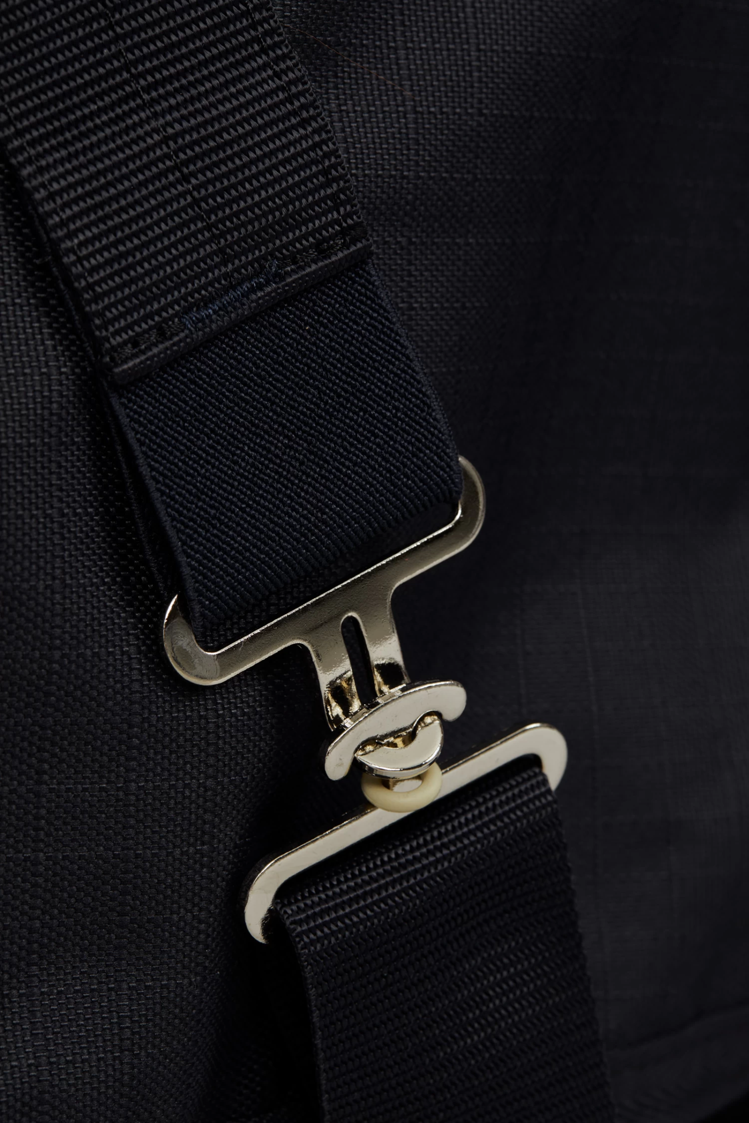 Horze Nevada Turnout Rug With Fleece Lining - Image 3