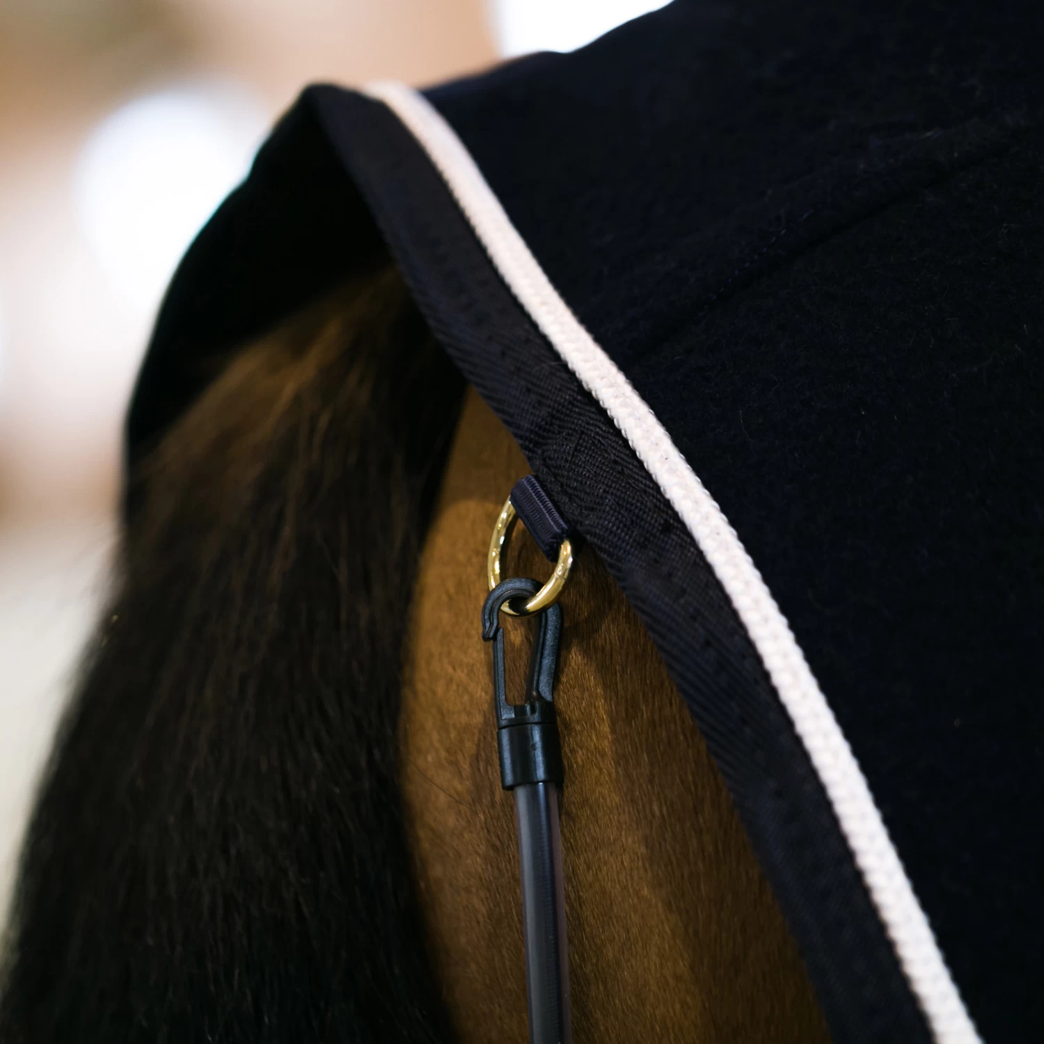 Horze Vail Wool Riding Rug - Image 6