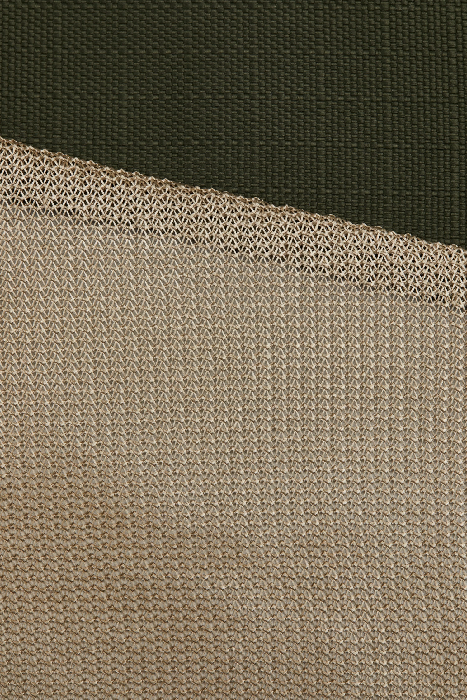 B Vertigo Jordan Combi Turnout Mesh Rug With Detachable Neck - Image 5