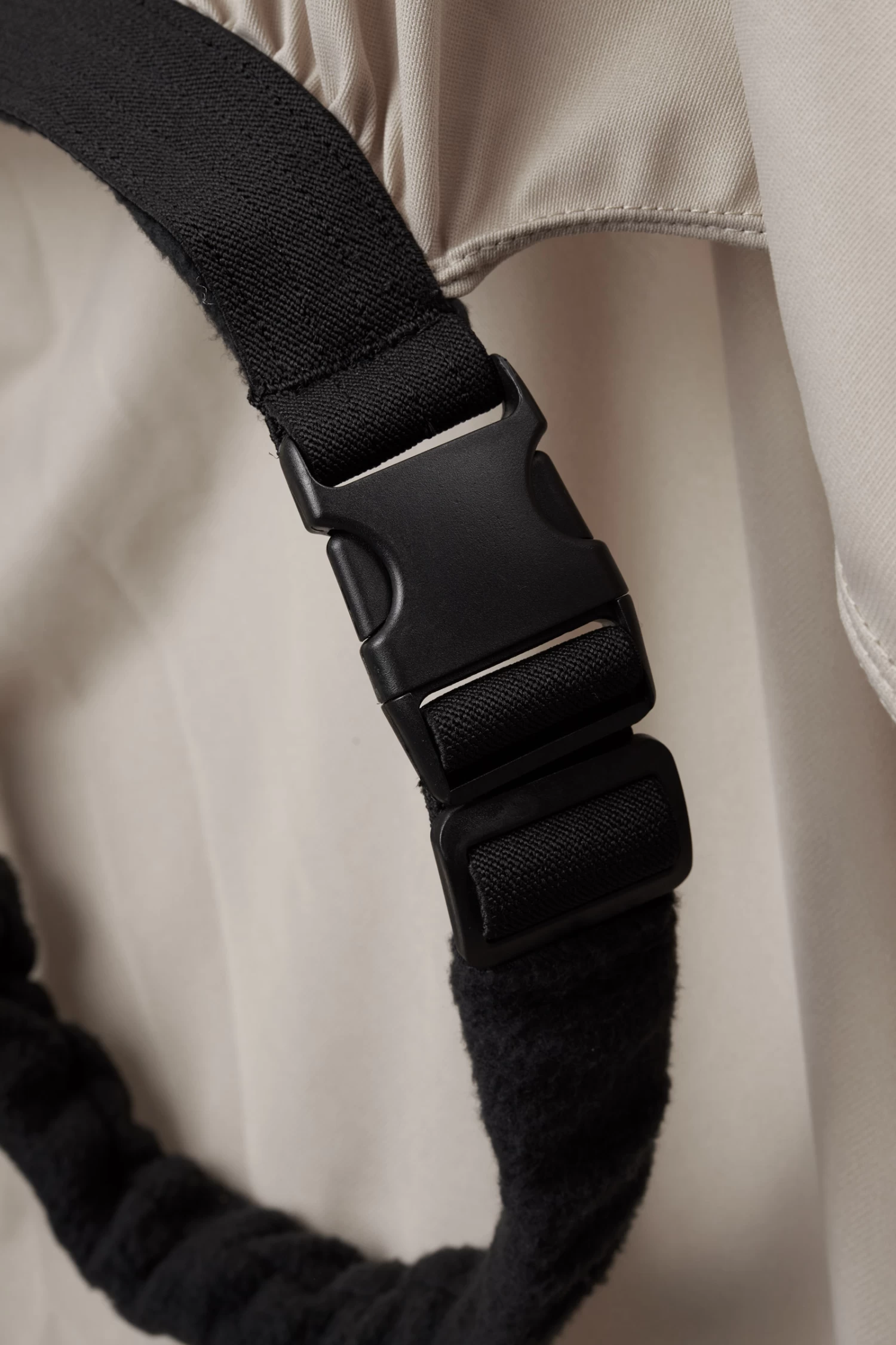 Horze Sweet Itch Rug - Image 4