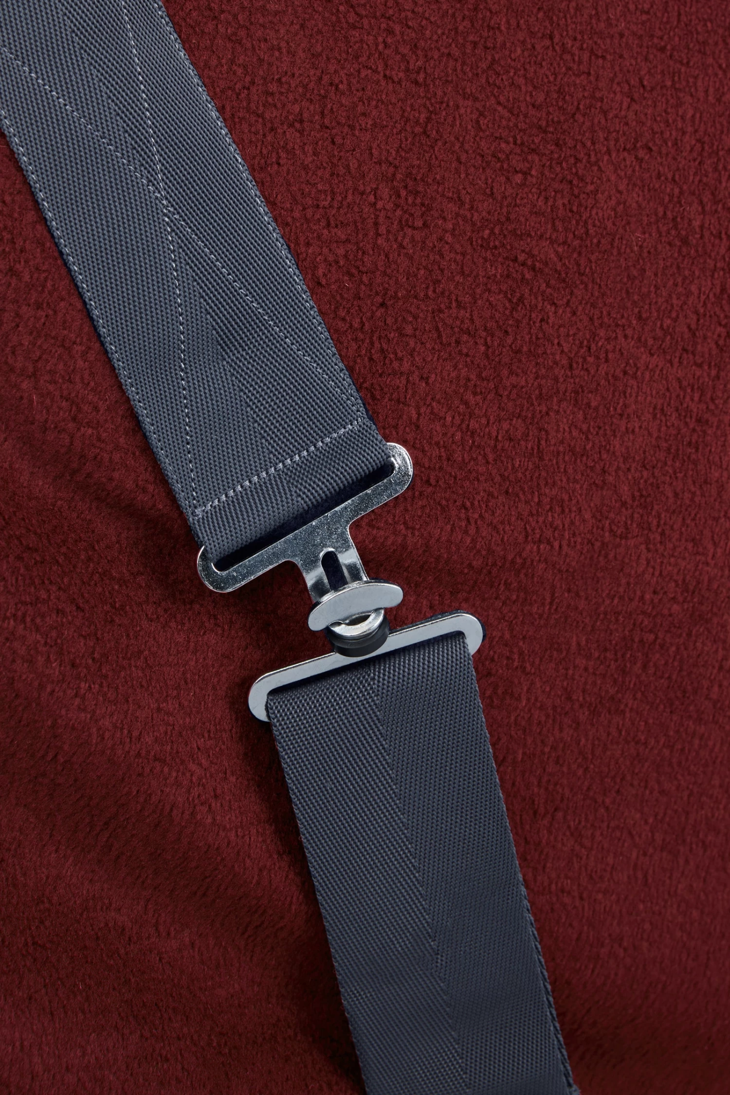 Horze Anti-Pilling Fleece Rug - Image 7