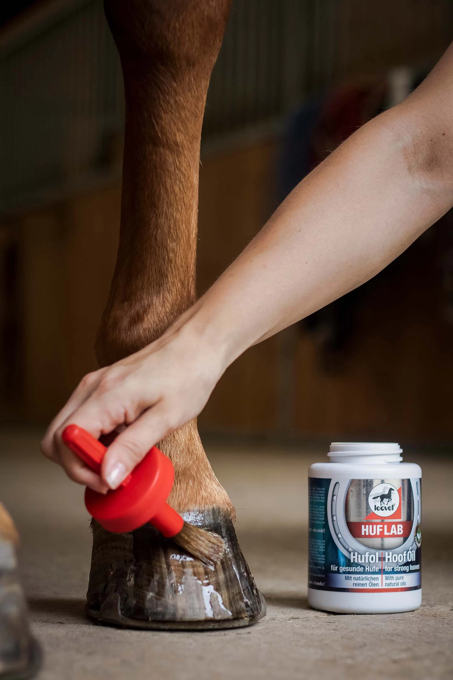 Leovet HOOF LAB Hoof Oil 450ml - Image 2