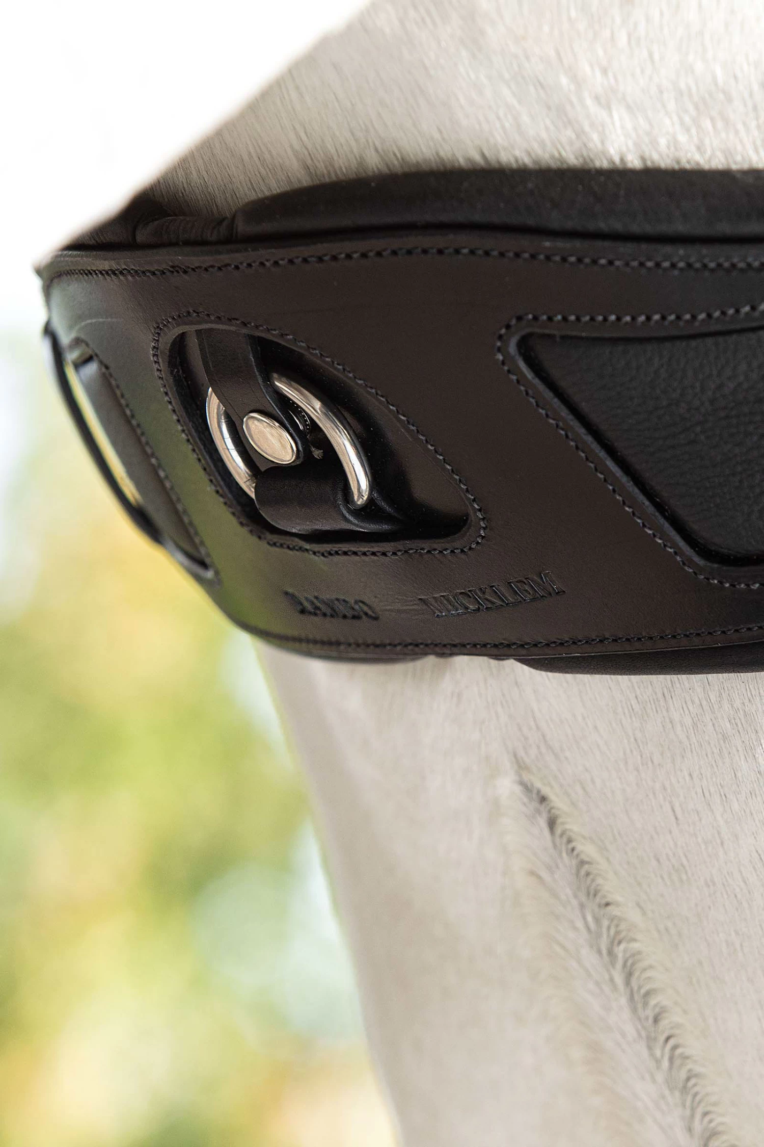 Horseware Rambo Micklem Short Comfort Girth - Image 2