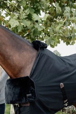 Kentucky Horsewear Horse Bib Wither Protection Sheepskin