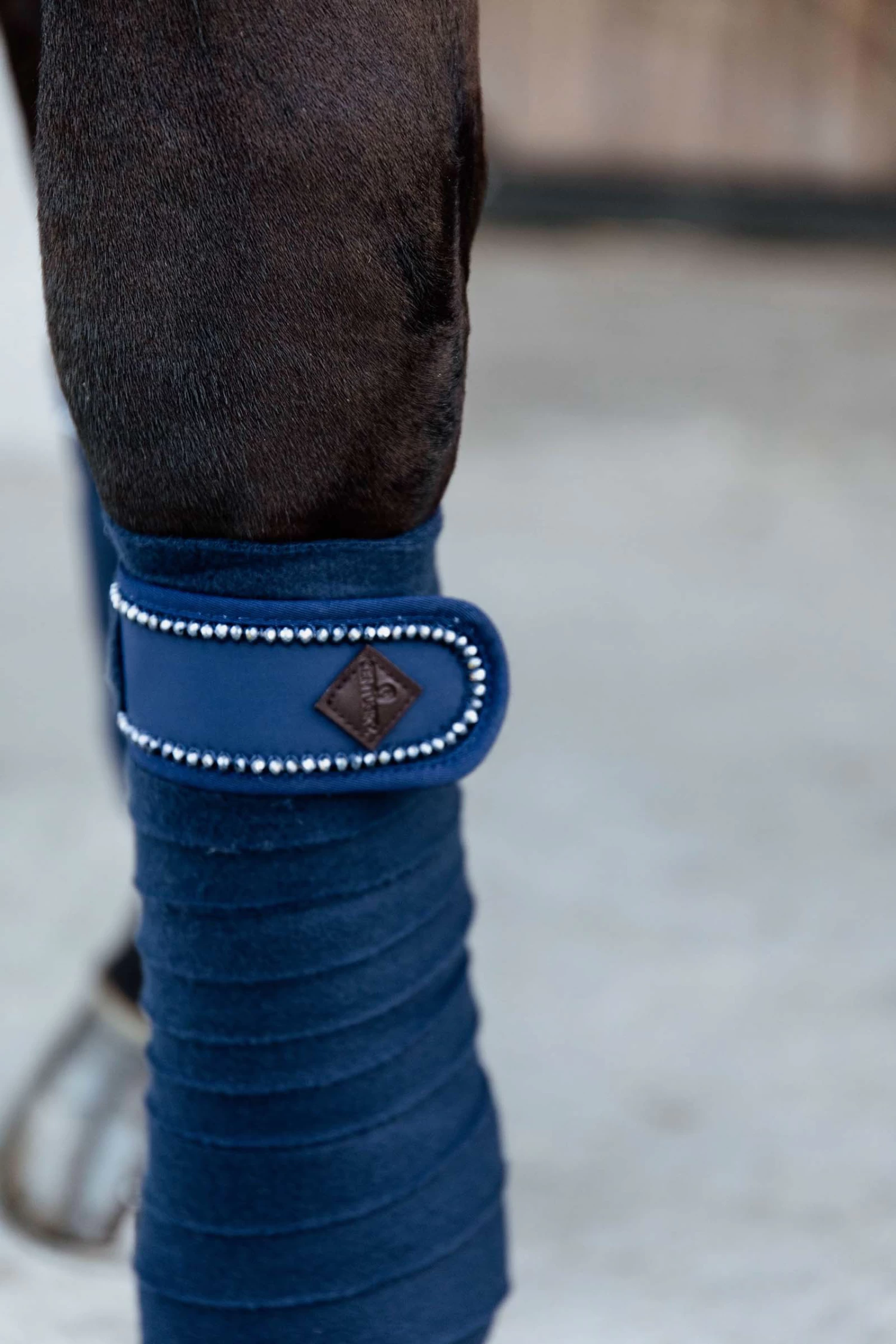 Kentucky Horsewear Pearls Polar Fleece Bandages - Image 5