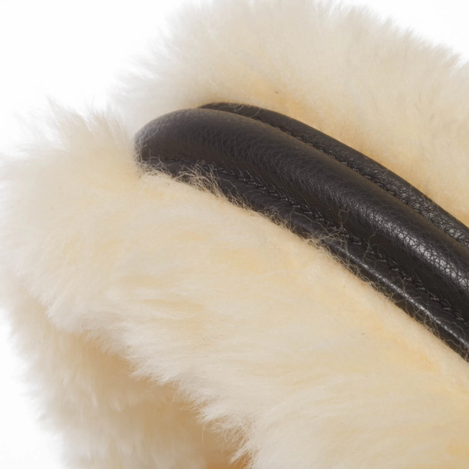 Kavalkade Marvellous Leather Halter With Sheepskin - Image 2