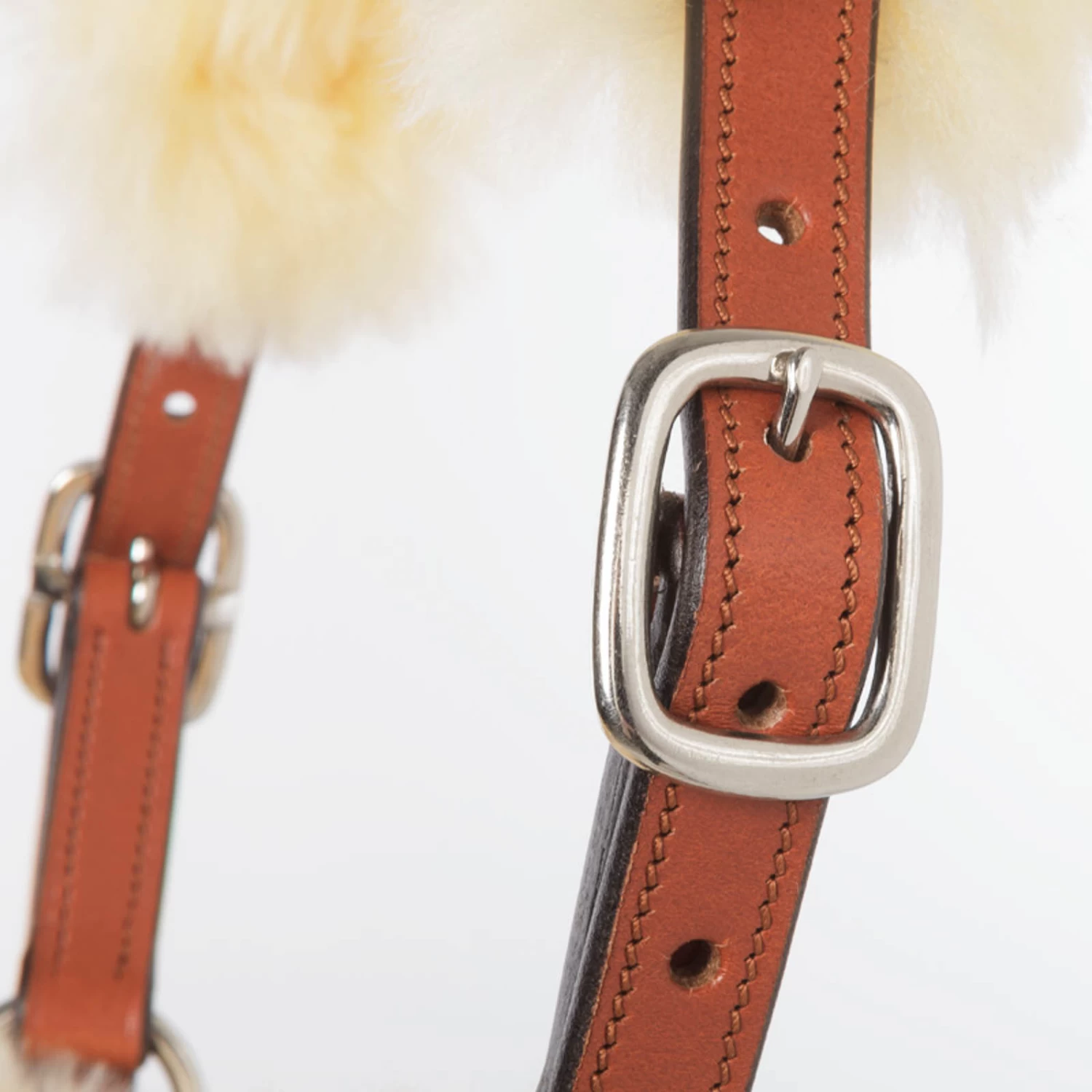 Kavalkade Marvellous Leather Halter With Sheepskin - Image 14