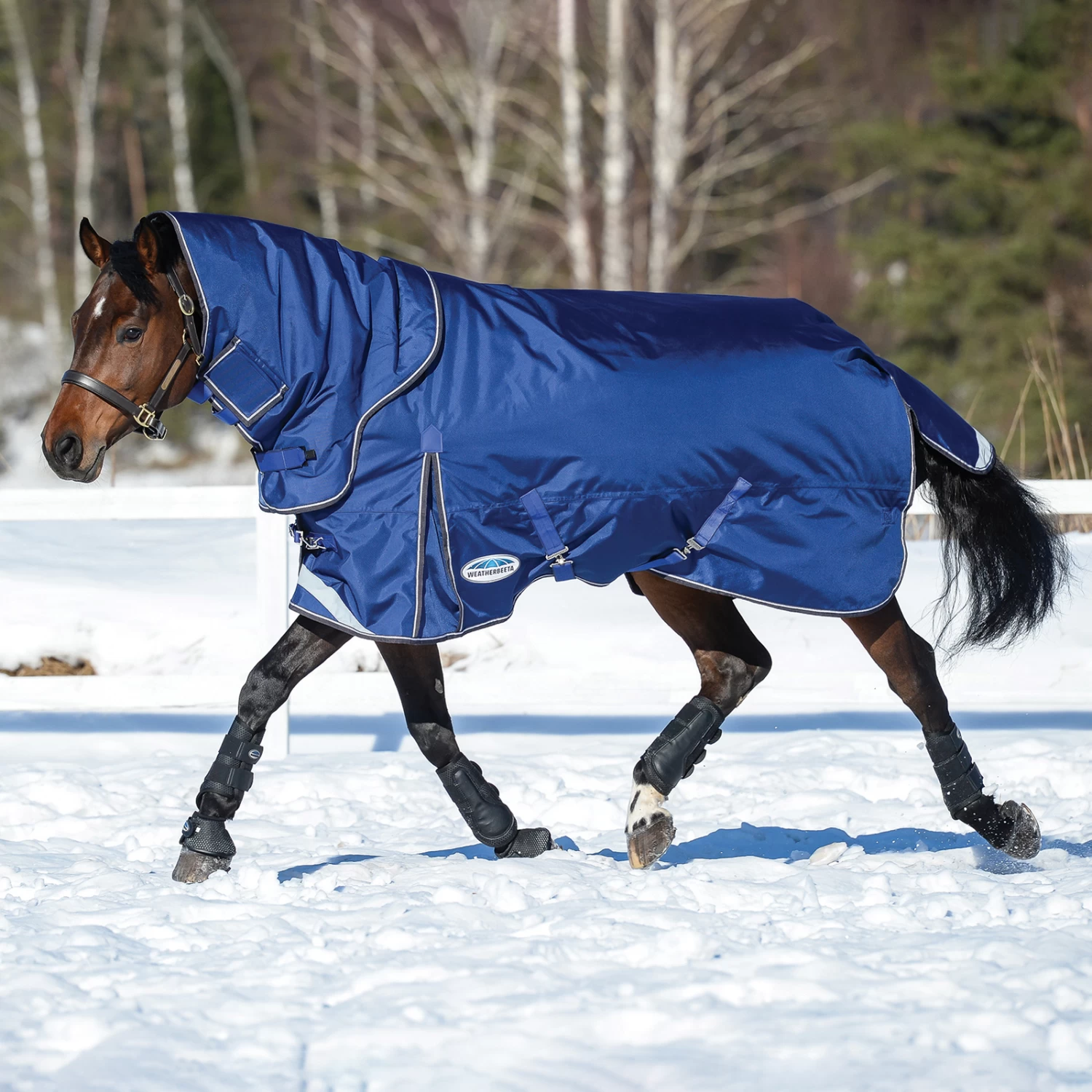 Weatherbeeta Comfitec Ultra Tough II Detach-a-Neck Turnout Rug, 100g - Image 2