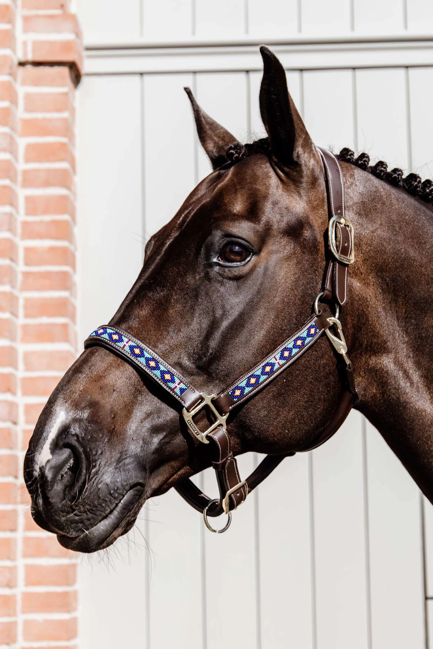 Kentucky Horsewear Pearls Halter - Image 2