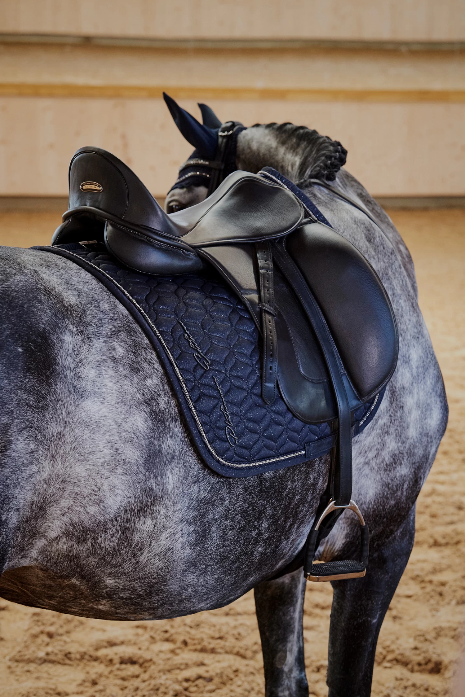 Eskadron Platinum 22 Sparkle Dressage Saddle Pad - Image 3