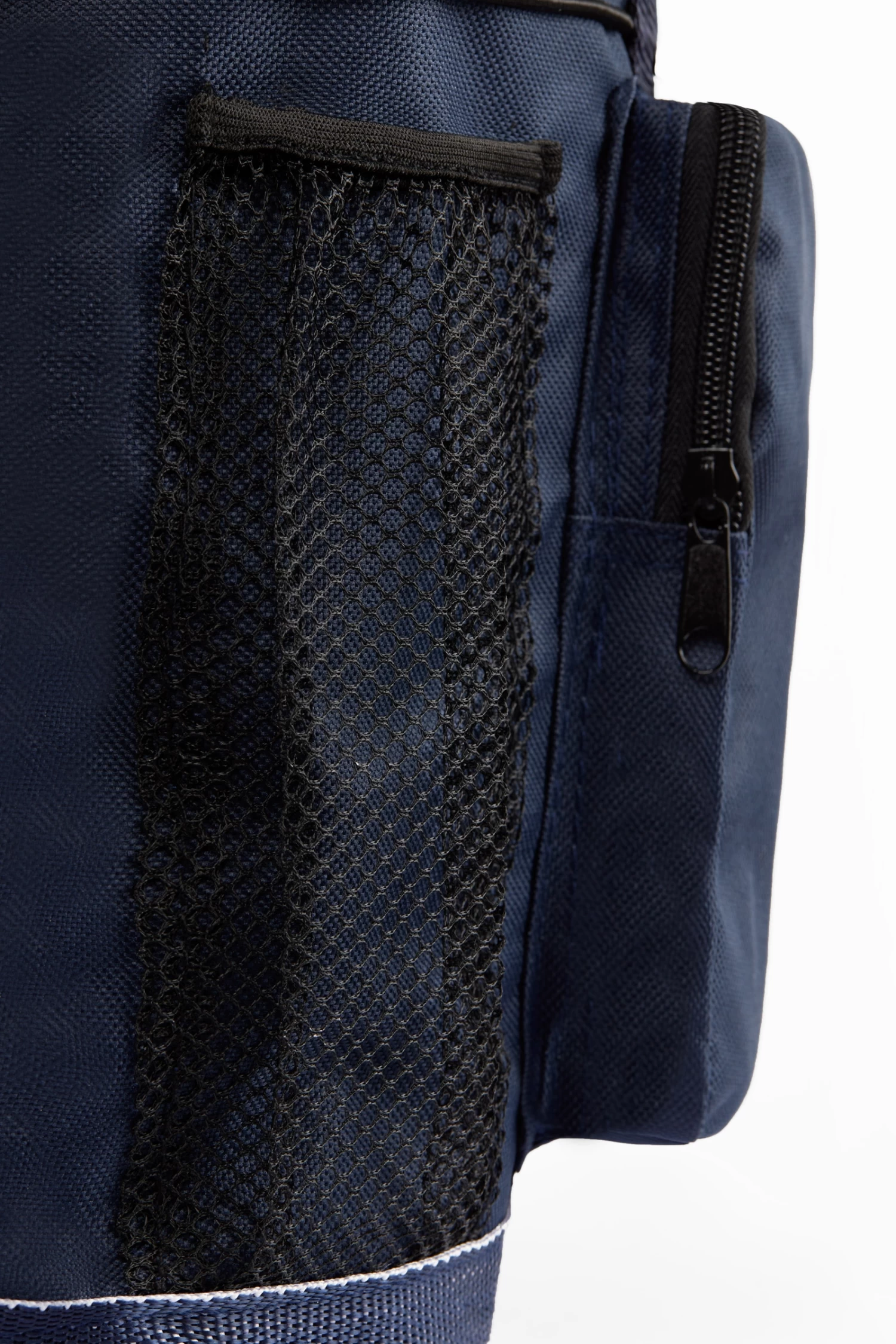 Horze Alex Grooming Bag - Image 8